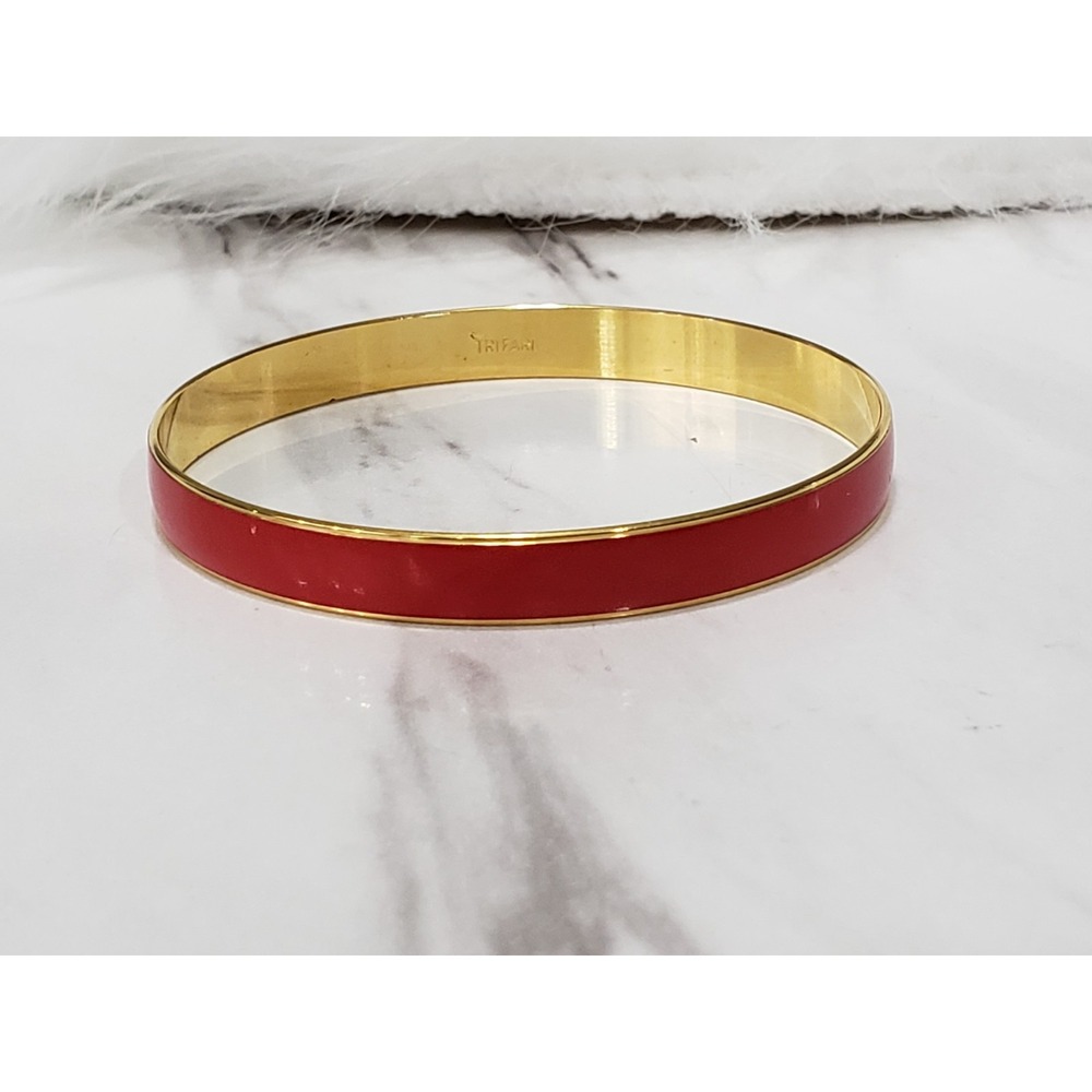 Vintage Crown Trifari Red enamel Gold Tone Bangle Bracelet Signed 8 Inch